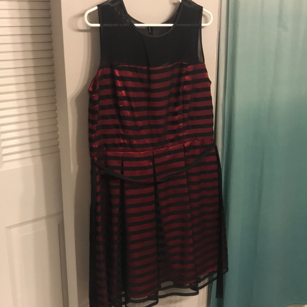 Red and black pleaded cocktail dress